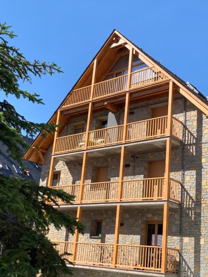 Apartamento En Vielha Luaran gambar